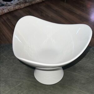 Vintage Fapor Portugal Triangular Pedastool White Serving Console Bowl